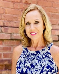 Dr. Sandra Pavelka